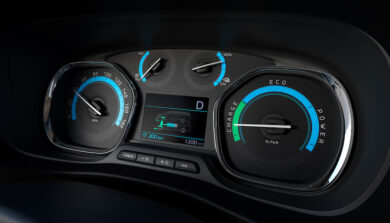 Nuovo Peugeot e-Traveller, 100% elettrico, arriva la versione da 75kWh
