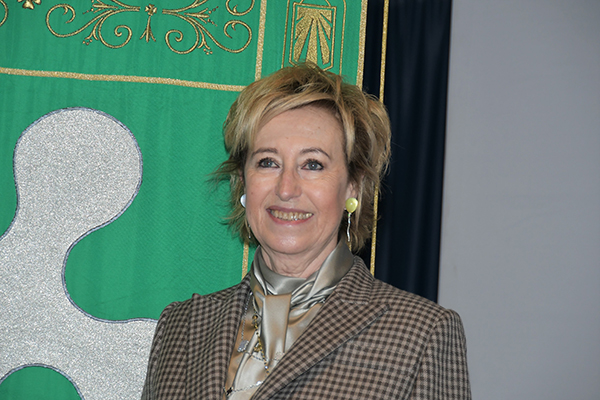Letizia Moratti con la nuova Giunta Regionale Lombarda Letizia Moratti con la nuova Giunta Regionale Lombarda