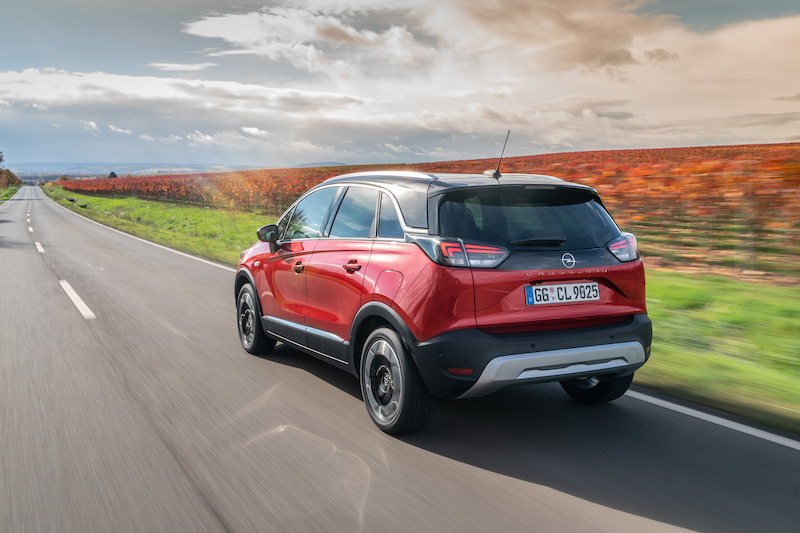 L’Opel Vizor fa il suo esordio su Crossland, in iIalia da 20.850 euro L’Opel Vizor fa il suo esordio su Crossland, in iIalia da 20.850 euro