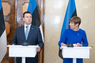 Estonia, scandalo corruzione. Si dimette il premier