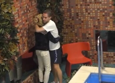 Grande Fratello Vip 5, Maria Teresa Ruta: crisi emotiva. Pianti e urla. Poi…