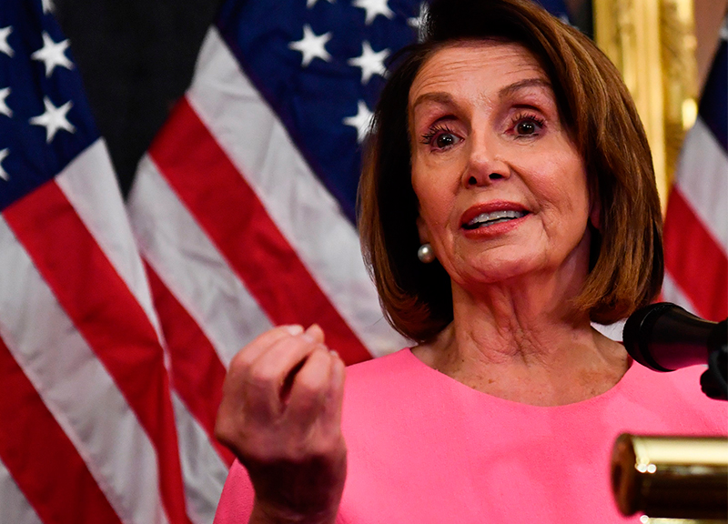 Usa, la Pelosi nel 2016 come Trump oggi: su Twitter scriveva: “Voto truccato” Usa, la Pelosi nel 2016 come Trump oggi: su Twitter scriveva: “Voto truccato”