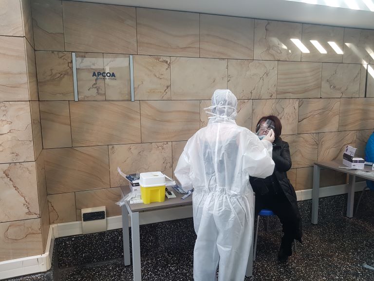 Covid, 17.246 nuovi casi e 522 morti. Tasso di positività al 10,7% Covid, 17.246 nuovi casi e 522 morti. Tasso di positività al 10,7%