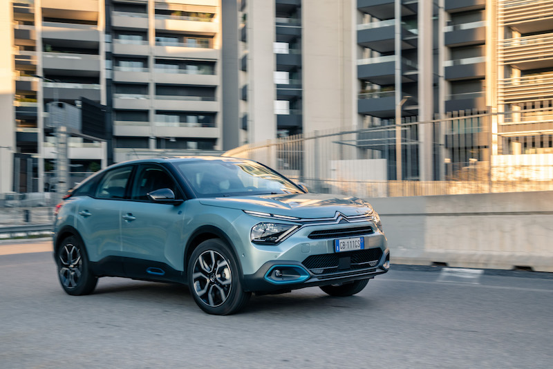 Nuova Citroen C4 e Nuova ë-C4-100% ëlectric, debuttano in Italia Nuova Citroen C4 e Nuova ë-C4-100% ëlectric, debuttano in Italia