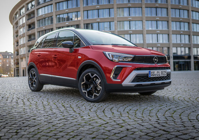 Opel Crossland debutta nelle concessionarie itaiane