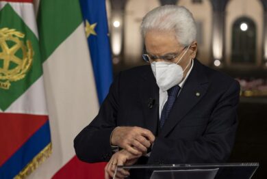Mattarella peserà le parole di Conte. Se cade, governo tecnico e poi elezioni
