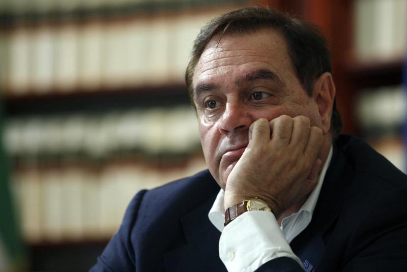 Mastella: “Mi chiamano i renziani inquieti.Conte? Un po’ figlio ‘e ‘ntrocchia” Mastella: “Mi chiamano i renziani inquieti.Conte? Un po’ figlio ‘e ‘ntrocchia”
