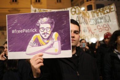 Egitto, confermati altri 15 giorni di carcerazione per Patrick Zaki