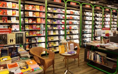 Parigi, ko storica libreria Gibert Jeune.Stremata da gilet gialli e Covid