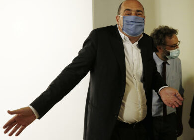 Pd, Zingaretti adesso ha paura.”Un dramma se finisse, ma strada strettissima”