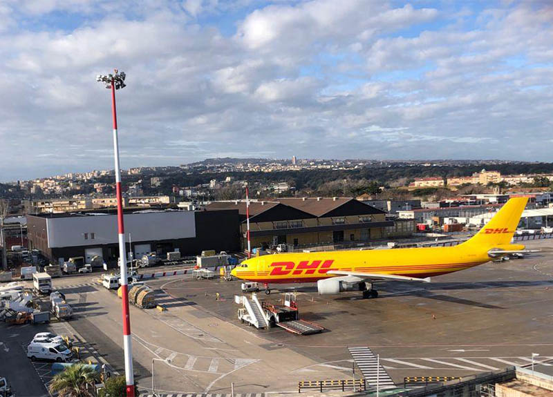 L’aeroporto di Capodichino attrezza un terminal per lo stoccaggio dei vaccini L’aeroporto di Capodichino attrezza un terminal per lo stoccaggio dei vaccini