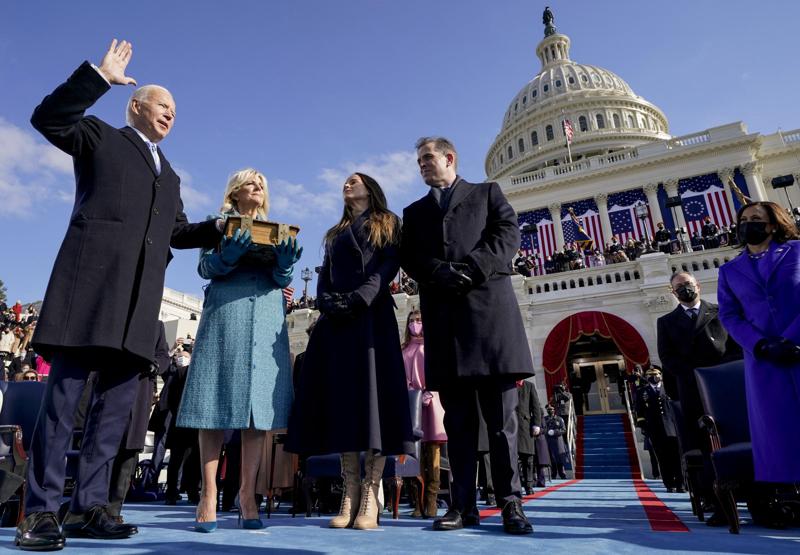Usa, chi ha pagato il giuramento di Biden? Il re (italiano) dei monopattini… Usa, chi ha pagato il giuramento di Biden? Il re (italiano) dei monopattini…