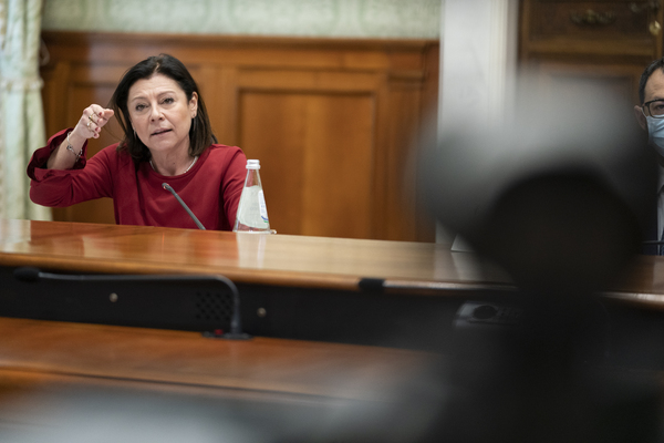 Recovery, Conte ai sindacati: “+3% di Pil”. Allarme Moody’s sul mini-governo Recovery, Conte ai sindacati: “+3% di Pil”. Allarme Moody’s sul mini-governo