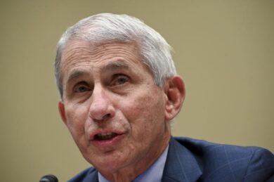 Fauci, vaccinare 100 milioni di americani in 100 giorni è obiettivo possibile