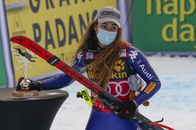 Sci, Sofia Goggia eccezionale sugli sci: regina della discesa a Crans Montana