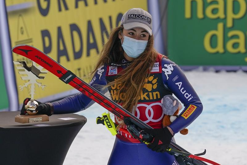 Sci, Sofia Goggia eccezionale sugli sci: regina della discesa a Crans Montana Sci, Sofia Goggia eccezionale sugli sci: regina della discesa a Crans Montana