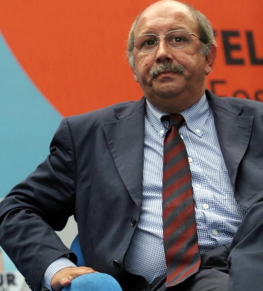 Pigi Battista dal Corriere a HuffPost. Curerà la rubrica “Uscita di sicurezza”