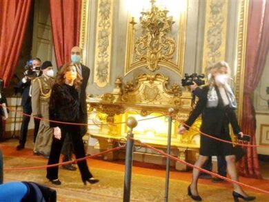Consultazioni al via. Casellati e Fico al Quirinale