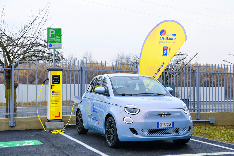 Fiat Nuova 500 elettrica è la vettura scelta da Europ Assistance Fiat Nuova 500 elettrica è la vettura scelta da Europ Assistance