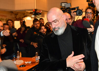 Emilia Romagna, Bonaccini indagato: “A elezioni pressioni anti-Borgonzoni”