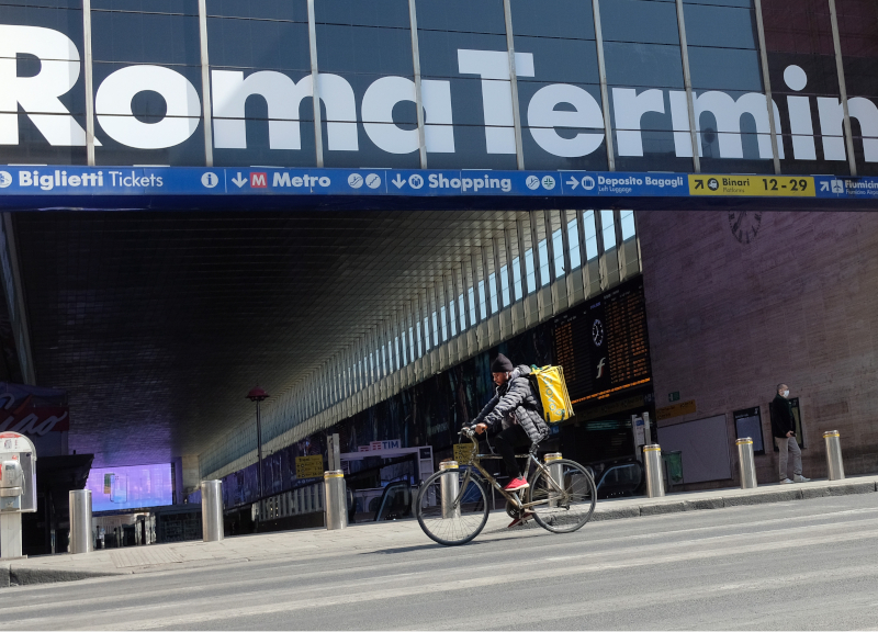 I rider in balìa di maltempo e pericoli, e la Fit-Cisl chiede diritti I rider in balìa di maltempo e pericoli, e la Fit-Cisl chiede diritti