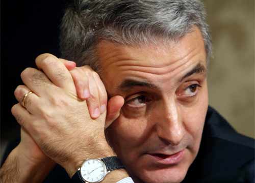Crisi, “Governo di guerra con tutti. E l’ostacolo non è Conte” Crisi, “Governo di guerra con tutti. E l’ostacolo non è Conte”