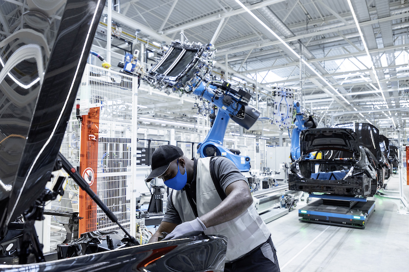 Con Factory 56, Mercedes inaugura lo stabilimento del futuro
