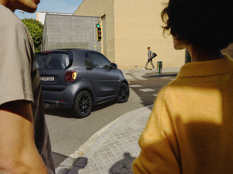 Smart presenta EQ fortwo edition bluedawn Smart presenta EQ fortwo edition bluedawn