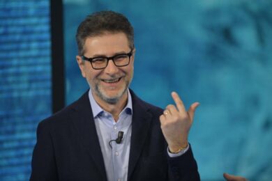 Ascolti tv, spettro Fazio per Tg1 e Tg2: allo studio una striscia quotidiana