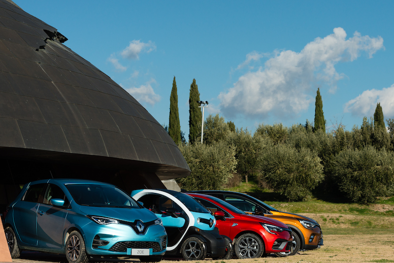 Renault leader nel mercato elettrico italiano Renault leader nel mercato elettrico italiano