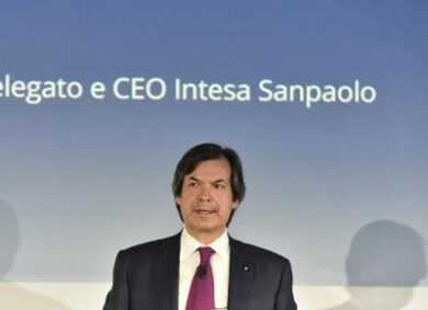 UniCredit, con Orcel colpaccio su Intesa: super-banco del Nord con Bpm e Mps