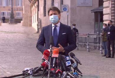 Conte scende in campo col M5s: “Ci sarò sempre, non sarò ostacolo per Draghi”