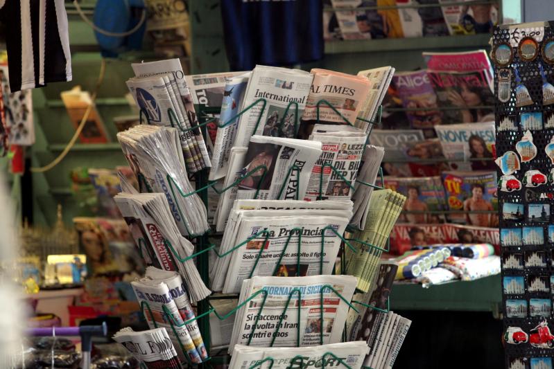 La carta stampata? Ormai è defunta. Nel 2020 la pubblicità crolla fino al -36% La carta stampata? Ormai è defunta. Nel 2020 la pubblicità crolla fino al -36%
