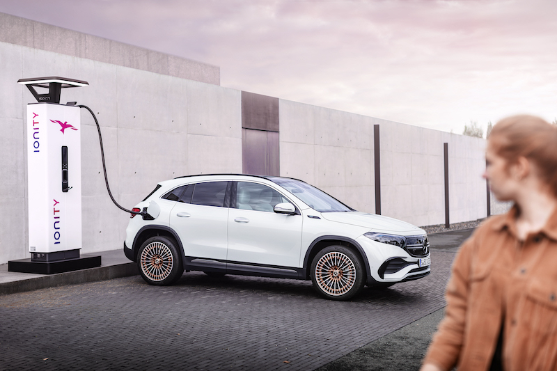 Mercedes EQA, svelate le sei versioni per il mercato italiano