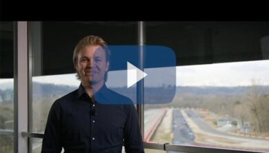 Pirelli presenta il nuovo pneumatico SF2, silenzioso, reattivo e resistente