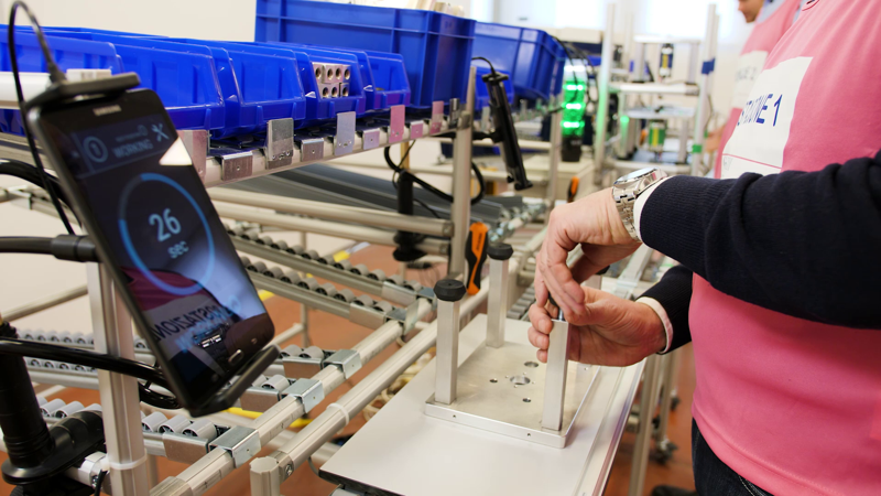 Considi: tecnologia digitale e IoT aiutano il lavoro in fabbrica Considi: tecnologia digitale e IoT aiutano il lavoro in fabbrica