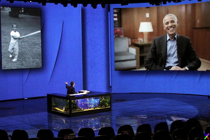 Obama da Fazio. Polemica in rete: dalla traduzione a domande e ruolo di Fazio Obama da Fazio. Polemica in rete: dalla traduzione a domande e ruolo di Fazio