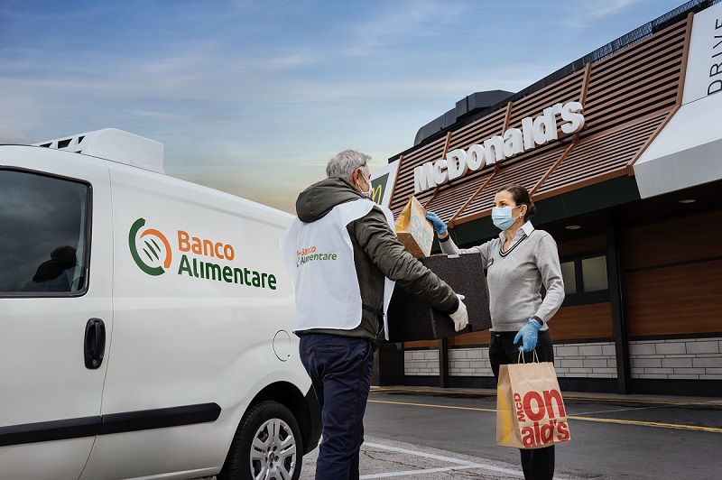 McDonald’s, con Banco Alimentare donati 200 pasti caldi a settimana a Salerno McDonald’s, con Banco Alimentare donati 200 pasti caldi a settimana a Salerno