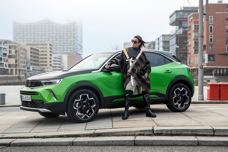 IL nuovo Opel Mokka piace per la combinazione di stile ed efficienza IL nuovo Opel Mokka piace per la combinazione di stile ed efficienza