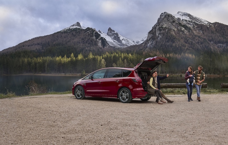 La nuova S-MAX Hybrid, la prima versione elettrificata del SAV di Ford La nuova S-MAX Hybrid, la prima versione elettrificata del SAV di Ford