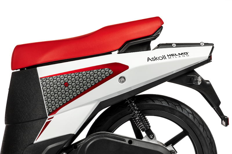 Askoll NGS3 e Helmo Milano insieme per uno scooter super glamour