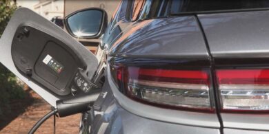 DS 3 CROSSBACK E-TENSE può essere guidata da neopatentati.