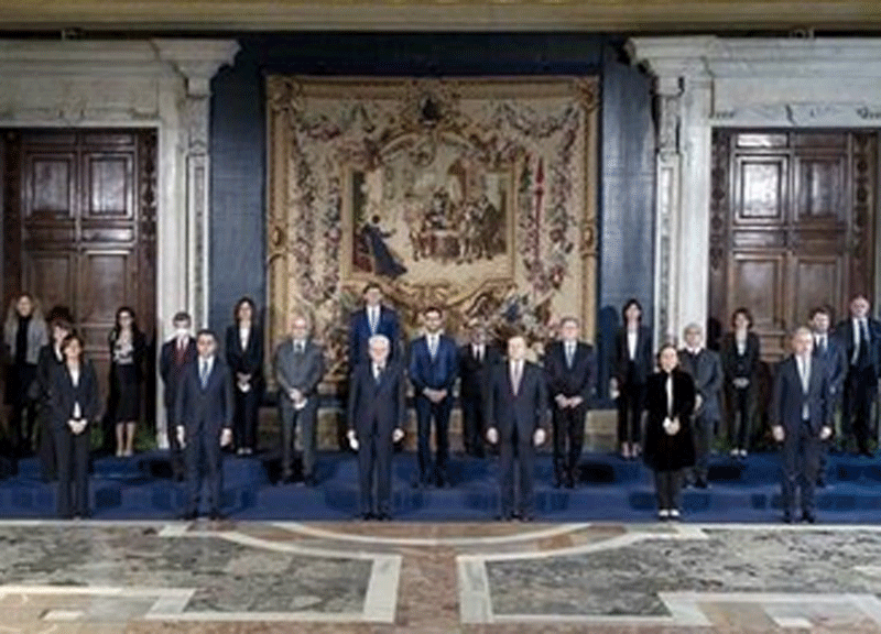 Galleria foto 'Sondaggio, ministri governo Draghi: top e flop. Un partito crolla, uno vola' - foto 1