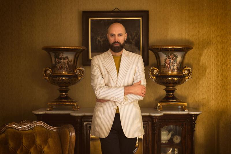 Moda: Raimondo Rossi, da fotografo per Vogue a icona di stile a New York Moda: Raimondo Rossi, da fotografo per Vogue a icona di stile a New York