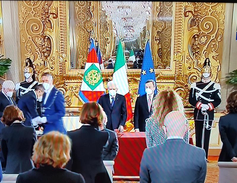 Draghi: “Mettere in sicurezza il Paese”. Giuramento e primo Cdm. Video-foto Draghi: “Mettere in sicurezza il Paese”. Giuramento e primo Cdm. Video-foto