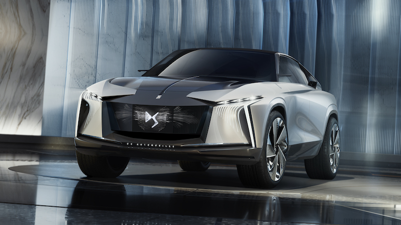 DS AERO SPORT LOUNGE riceve il Grand Prix 2021 per la Concept Car più bella. DS AERO SPORT LOUNGE riceve il Grand Prix 2021 per la Concept Car più bella.