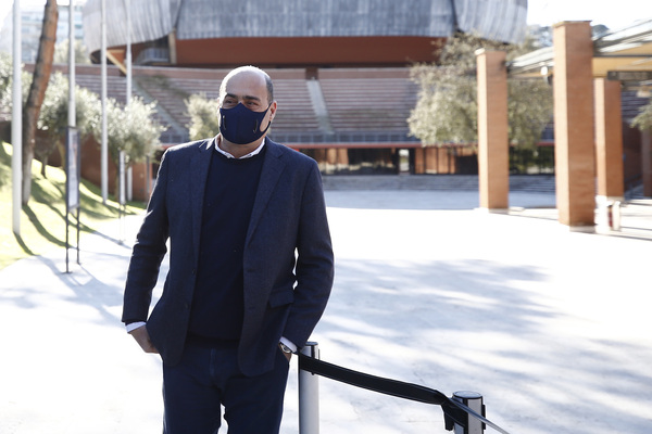 Comunali Roma, l’ex Forza Italia piccona il Pd: “Pensano solo alle poltrone” Comunali Roma, l’ex Forza Italia piccona il Pd: “Pensano solo alle poltrone”