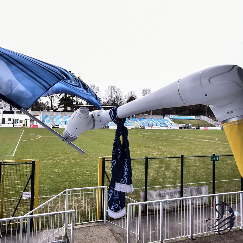 Pierino, l’ultra dell’Albinoleffe è… un robot. FOTO Pierino, l’ultra dell’Albinoleffe è… un robot. FOTO