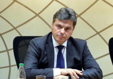 Banchieri, ambizioni orienta-risiko. Castagna e l’opzione retail UniCredit