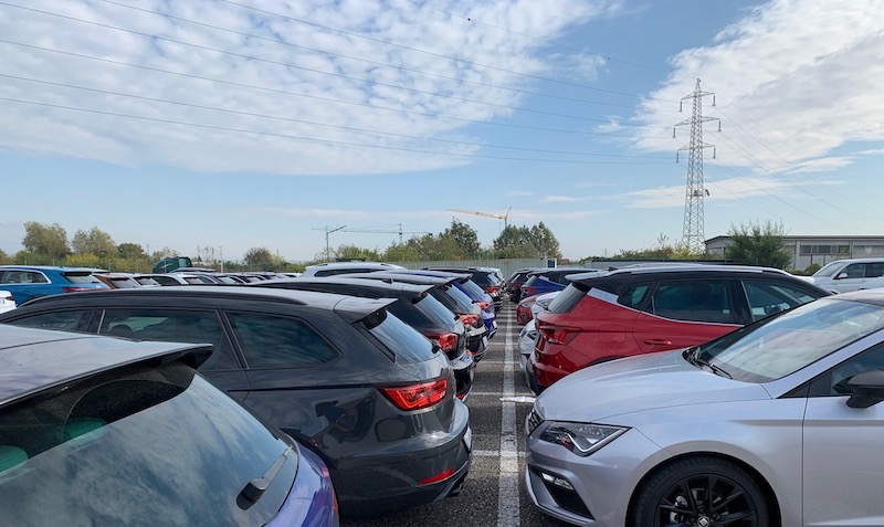 Mercato auto Europa, in gennaio calano le immatricolazioni del 25,7% Mercato auto Europa, in gennaio calano le immatricolazioni del 25,7%